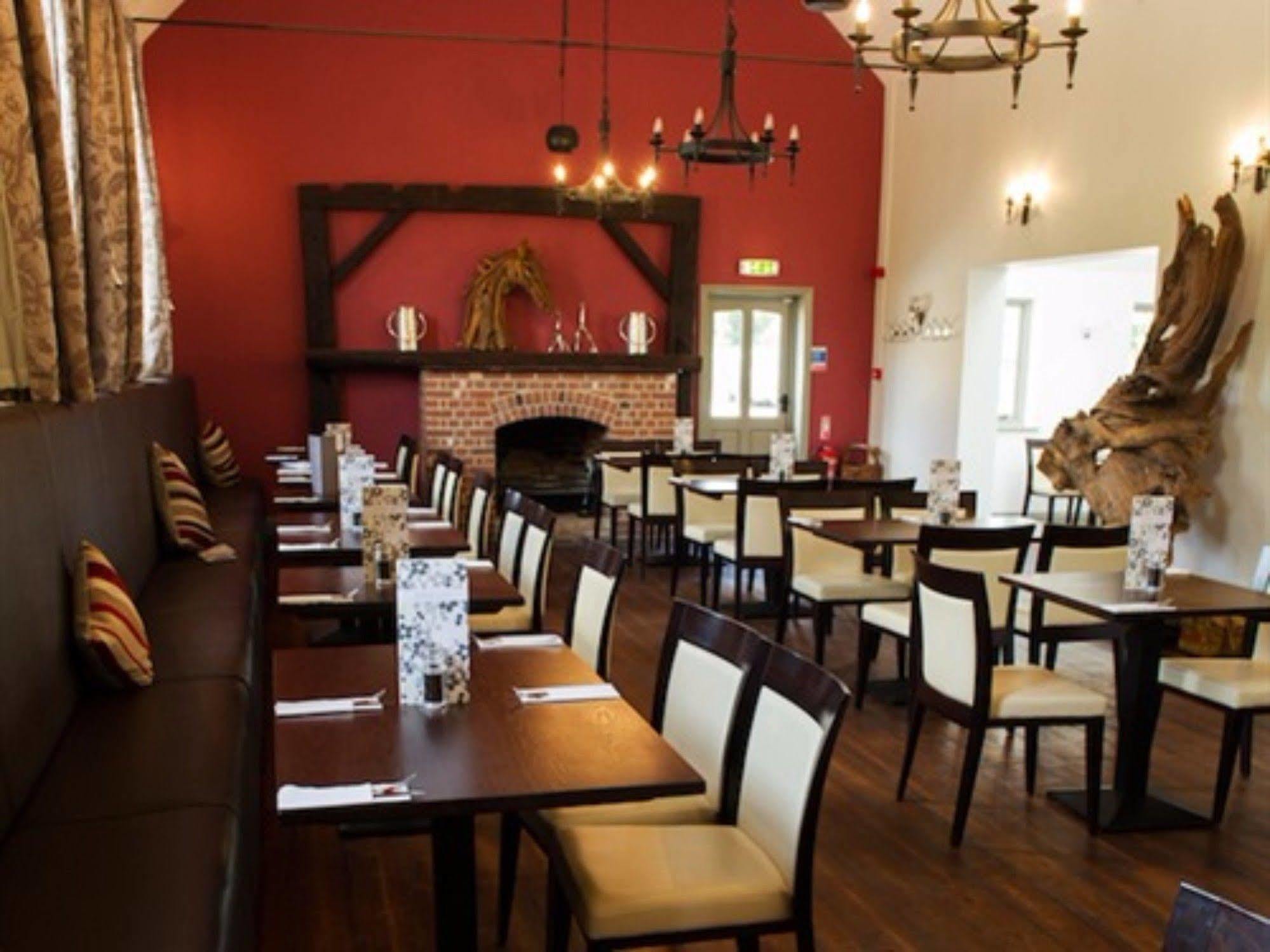 The Dean Ale & Cider House Hotel Chichester Buitenkant foto